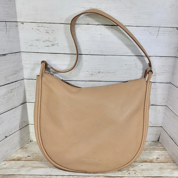 MARC JACOBS Falafel Leather Saddle Bag In Cocoon - Picture 13 of 14